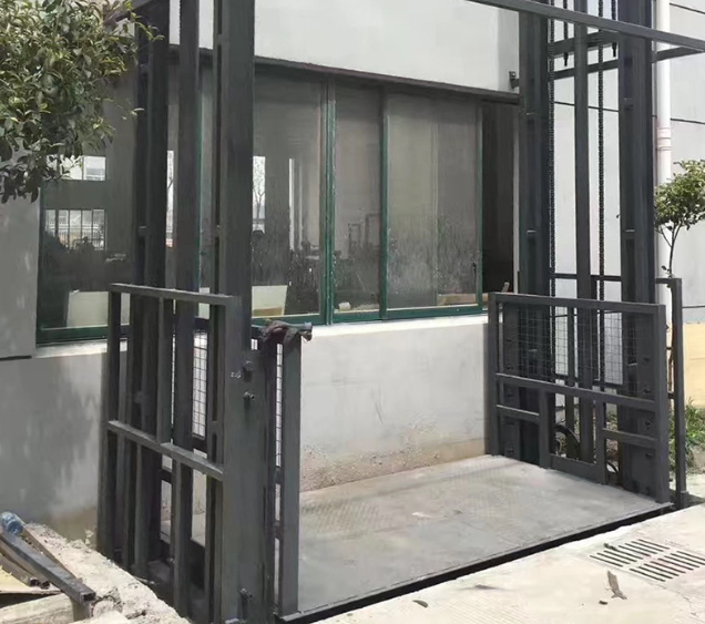 东营导轨式施工升降机助力民生工程提速增效